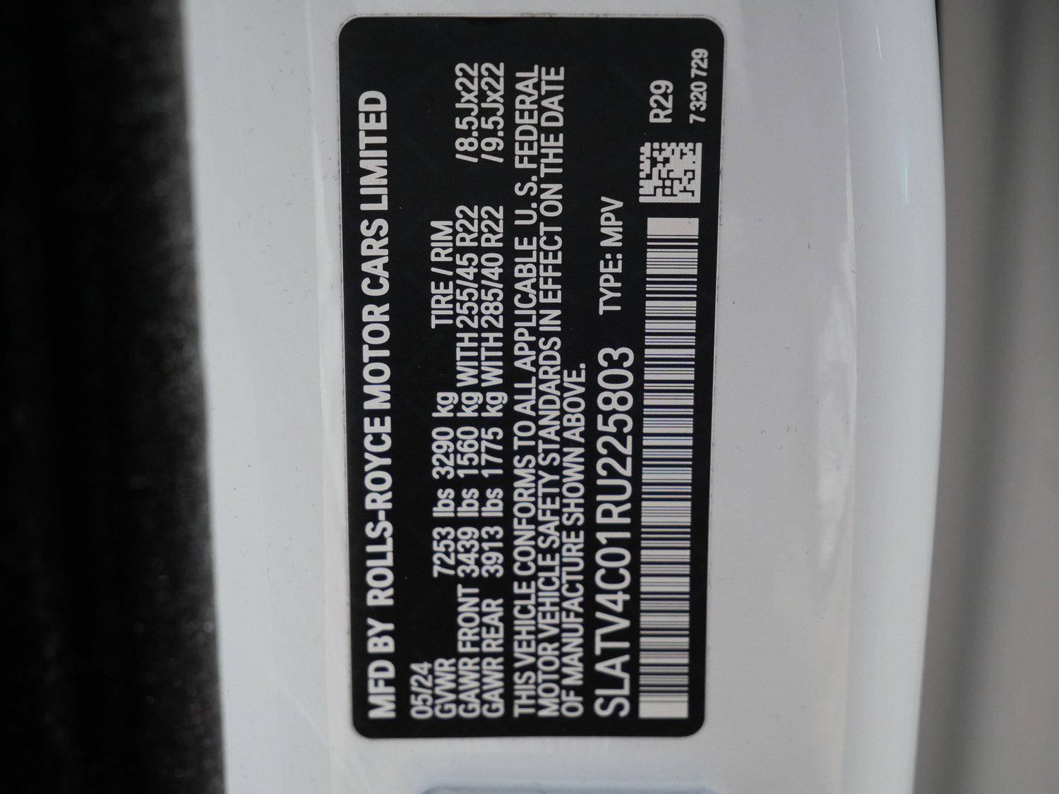 Certified 2024 Rolls-Royce Cullinan w/ Cullinan Package AWD/4WD image 36