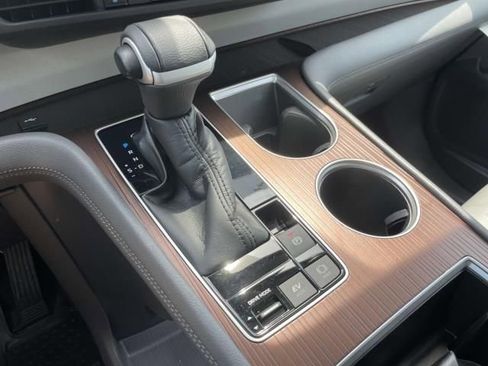 Used 2022 Toyota Sienna XLE image 31