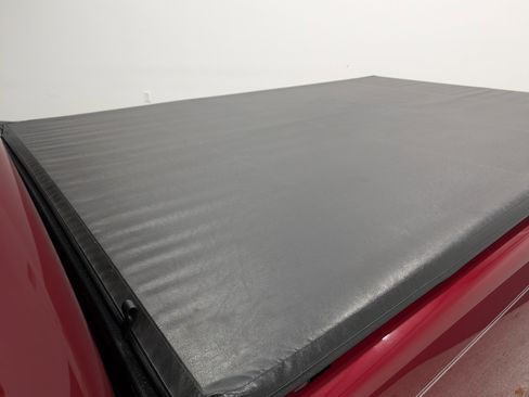 Used 2007 GMC Sierra 2500 SLE w/ Z71 Off-Road Package image 10