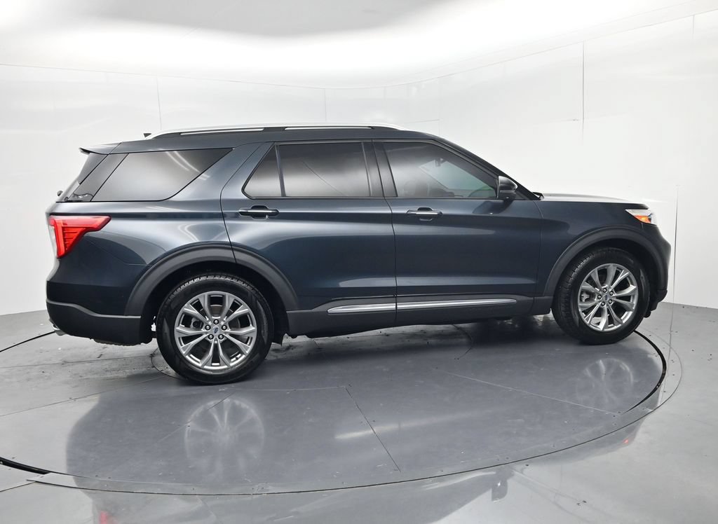 Used 2023 Ford Explorer Limited w/ Equipment Group 301A RWD image 8