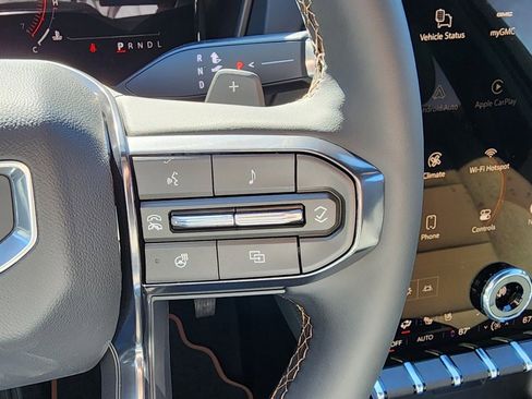 New 2026 GMC Terrain AT4 w/ Convenience Package III image 21