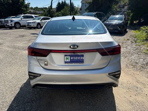 Used 2020 Kia Forte LXS FWD image 5