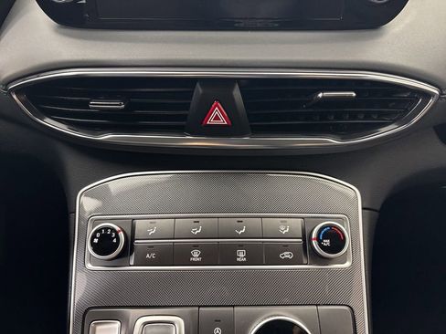 Used 2023 Hyundai Santa Fe SE image 24