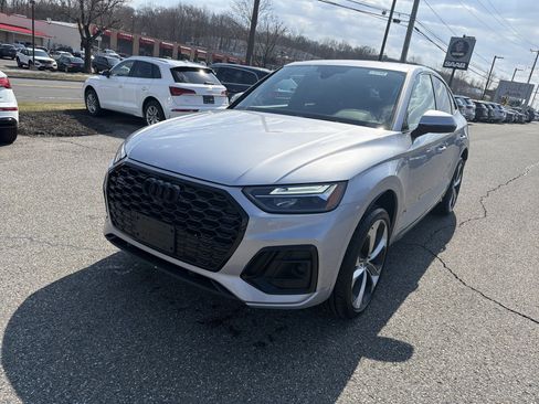 Certified 2023 Audi Q5 2.0T Premium Plus w/ Premium Plus Package AWD/4WD image 3