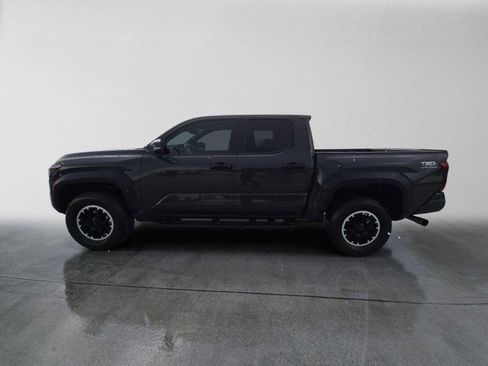 Used 2024 Toyota Tacoma TRD Off-Road w/ TRD Off Road Premium Package AWD/4WD image 7