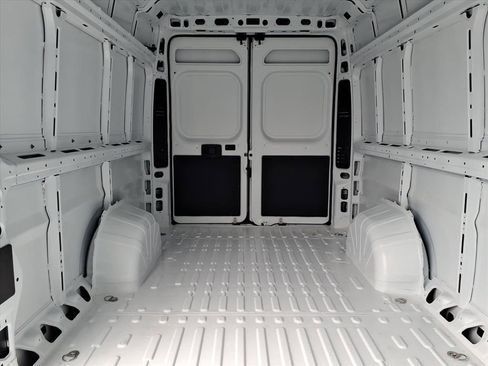 Used 2025 RAM ProMaster 3500 w/ Quick Order Package 22G SLT image 16