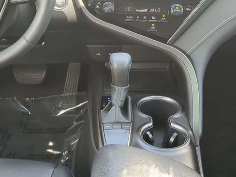 Certified 2023 Toyota Camry SE w/ Convenience Package FWD image 18