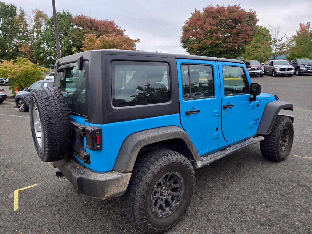 Used 2017 Jeep Wrangler Unlimited Sport w/ Max Tow Package AWD/4WD image 7