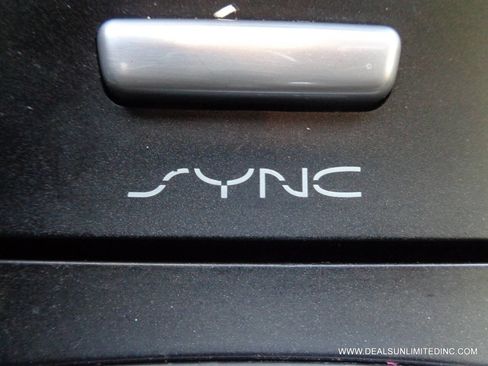 Used 2016 Ford Edge SEL w/ Equipment Group 201A image 14