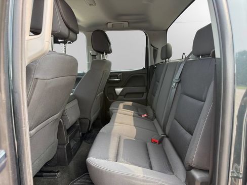 Used 2018 Chevrolet Silverado 1500 LT AWD/4WD image 13