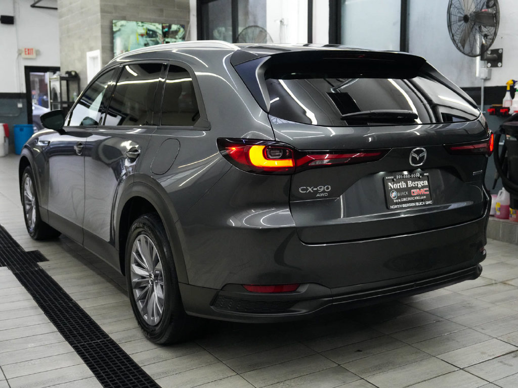 Used 2024 MAZDA CX-90 Plug-In Hybrid w/ Preferred AWD/4WD image 6