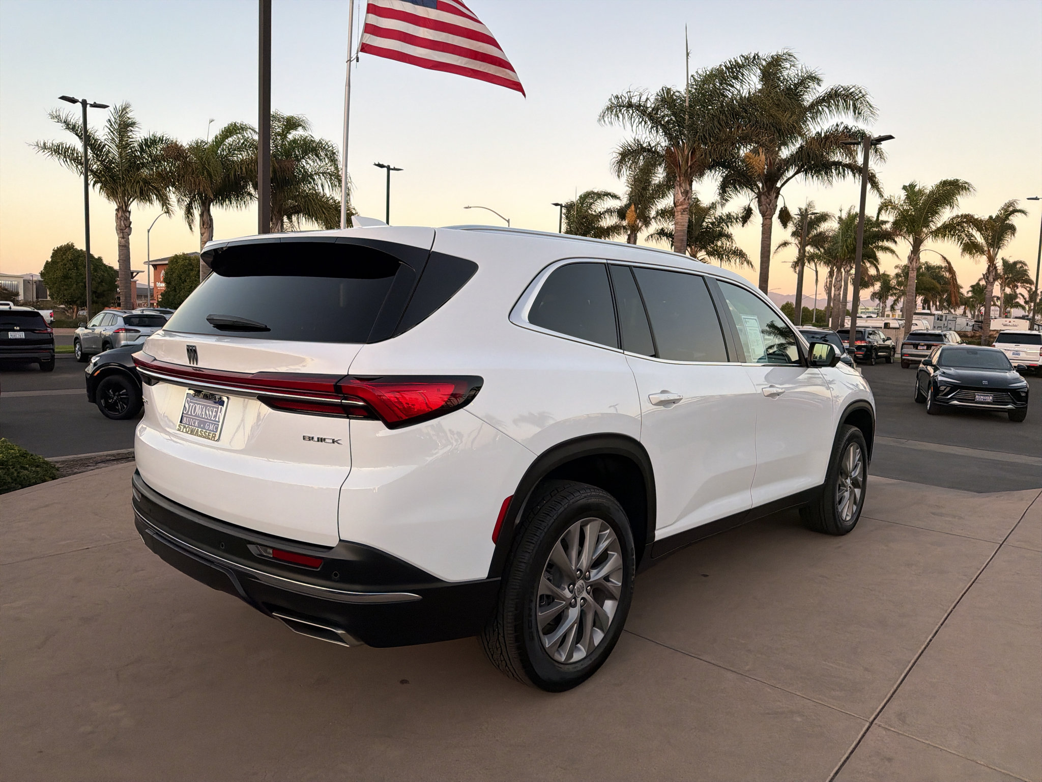 Used 2026 Buick Enclave Preferred FWD image 5