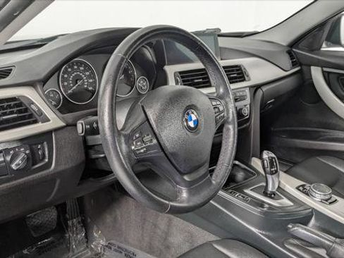 Used 2016 BMW 320i xDrive Sedan image 26