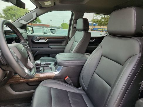 Used 2024 Chevrolet Silverado 1500 RST w/ Texas Edition Plus AWD/4WD image 14