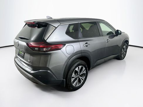 Used 2023 Nissan Rogue SV FWD image 9