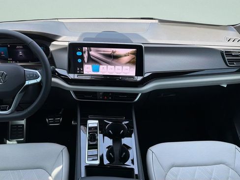 New 2026 Volkswagen Atlas Cross Sport SEL Premium R-Line image 10