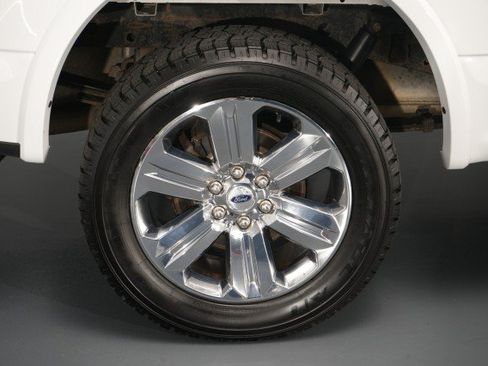 Used 2020 Ford F150 Lariat w/ Equipment Group 502A Luxury AWD/4WD image 29