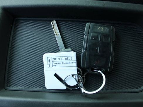 Used 2019 Chevrolet Silverado 1500 Custom Trail Boss w/ Custom Convenience Package image 29