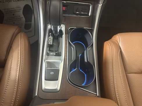 Used 2022 Subaru Ascent Touring w/ Popular Package #2A image 19