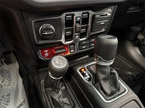 New 2025 Jeep Wrangler Unlimited Rubicon 392 image 22