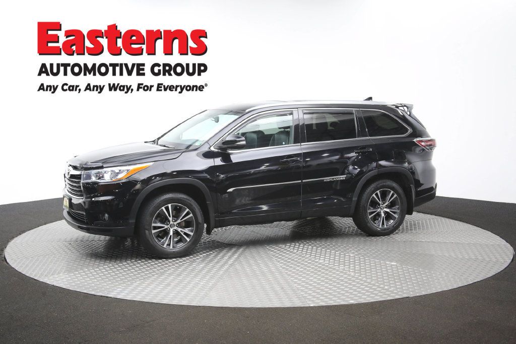 Used 2016 Toyota Highlander XLE AWD/4WD image 58