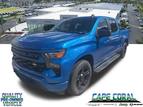 Used 2022 Chevrolet Silverado 1500 Custom image 1