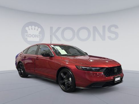 Used 2023 Honda Accord Sport image 10