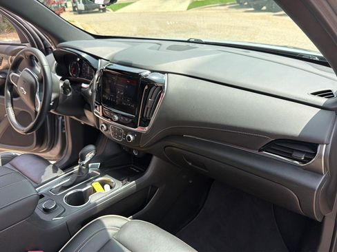 Used 2023 Chevrolet Traverse Premier w/ Redline Edition FWD image 21