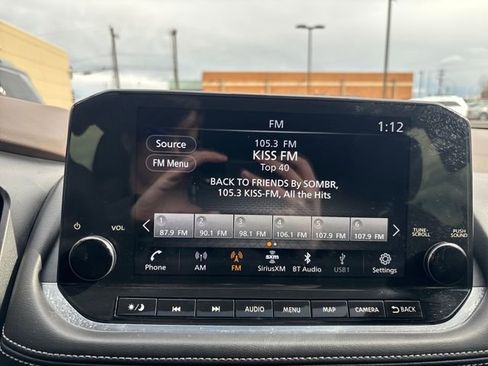 Used 2023 Nissan Rogue Platinum w/ Platinum Premium Package image 19