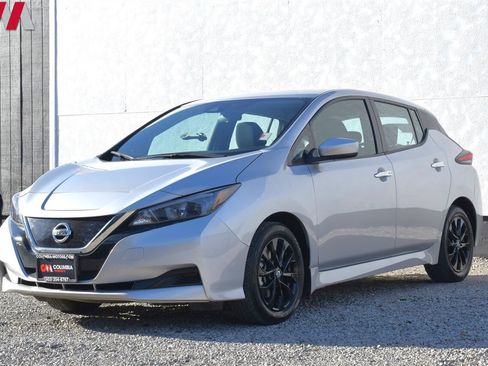 Used 2022 Nissan Leaf S image 8