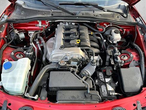 Used 2020 MAZDA MX-5 Miata RF Grand Touring image 11