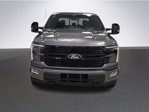 New 2025 Ford F150 Platinum image 3