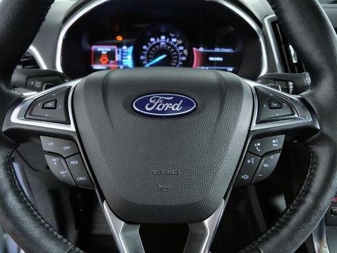 Certified 2020 Ford Edge Titanium AWD/4WD image 24