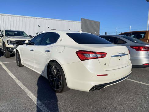 Used 2019 Maserati Ghibli S GranLusso image 5