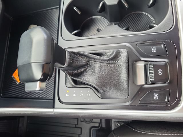 Certified 2026 Kia Carnival FWD image 26