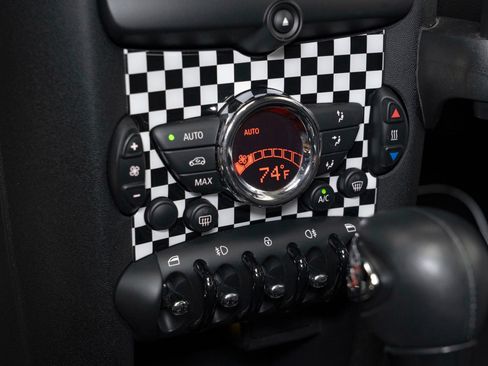 Used 2013 MINI Cooper S FWD image 38