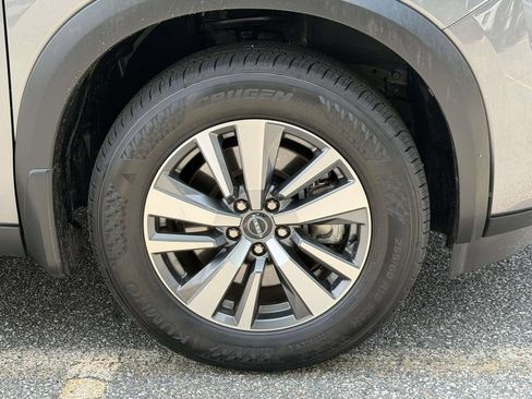 Certified 2024 Nissan Pathfinder SL AWD/4WD image 7