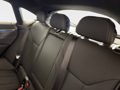 Used 2025 BMW i4 xDrive40i w/ M Sport Package image 32