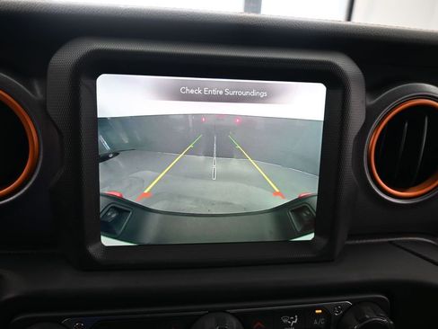 Used 2022 Jeep Gladiator Mojave w/ LED Lighting Group image 18