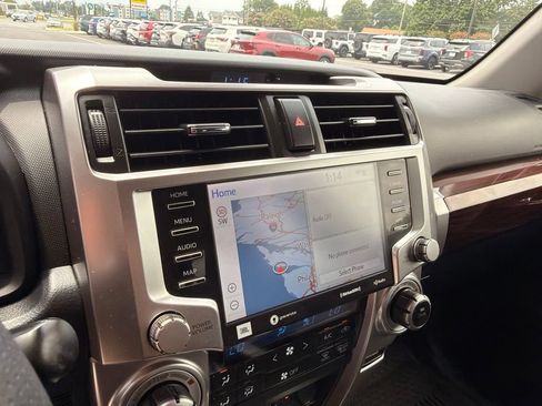 Used 2023 Toyota 4Runner Limited AWD/4WD image 21