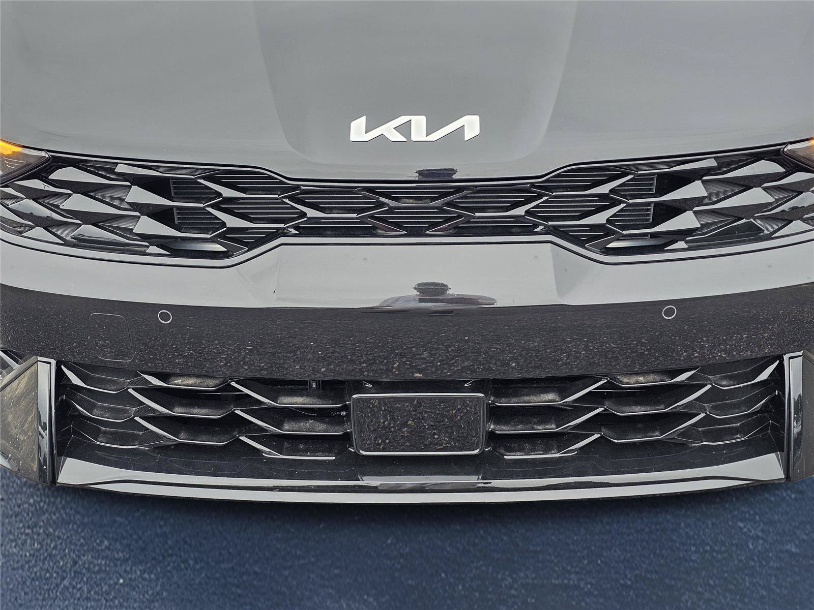 New 2026 Kia K5 GT-Line w/ GT-Line Red Interior Package FWD image 3