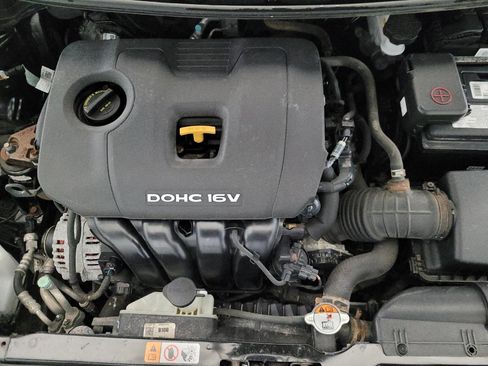 Used 2017 Kia Forte LX FWD image 30