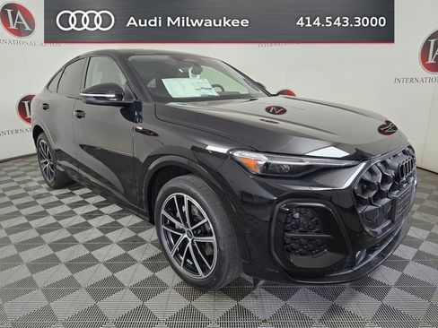 New 2026 Audi Q5 Prestige image 1