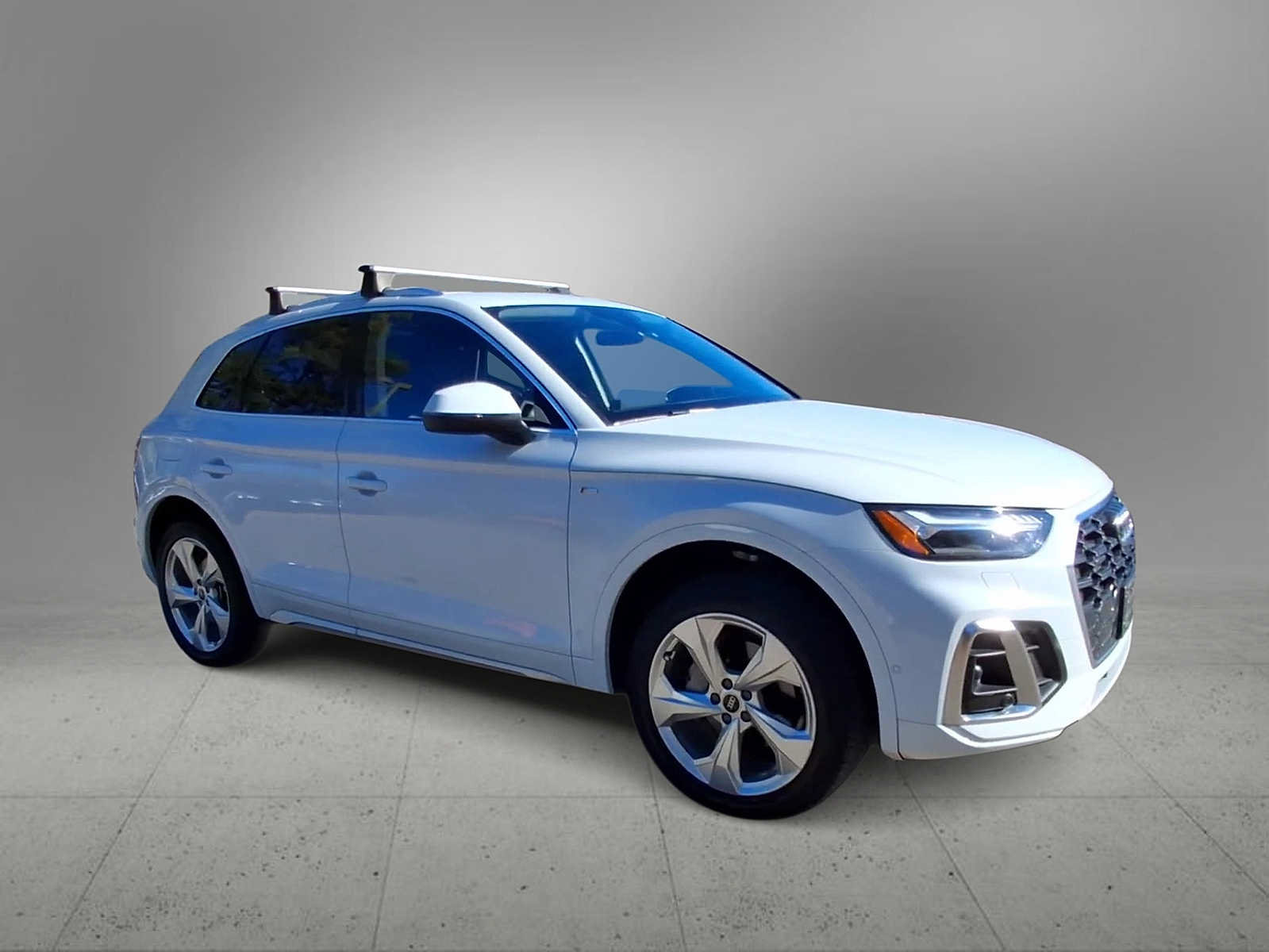 Used 2023 Audi Q5 2.0T Prestige AWD/4WD image 2