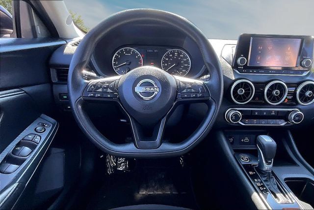 Certified 2025 Nissan Sentra S FWD image 8
