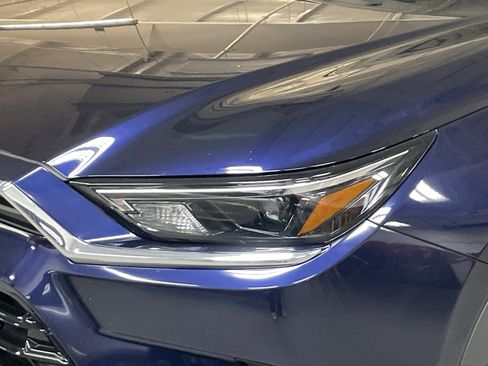 Certified 2025 Toyota Grand Highlander XLE image 6