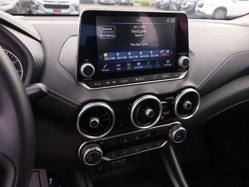 Used 2024 Nissan Sentra SV image 15