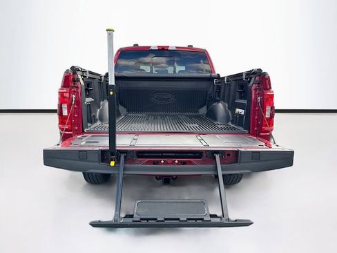 Certified 2022 Ford F150 XLT w/ Equipment Group 302A High image 27