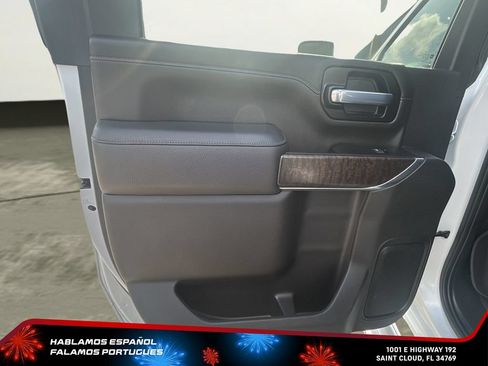 Used 2022 GMC Sierra 2500 Denali w/ Denali Ultimate Package AWD/4WD image 24