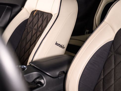 Used 2016 Ford Mustang GT image 32